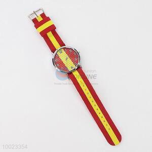 Hot Sale Wrist Watch with the Stripes of Yellow and Red