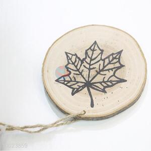 Christmas Decoration Pendant Wood Disk with the Leaf Pattern