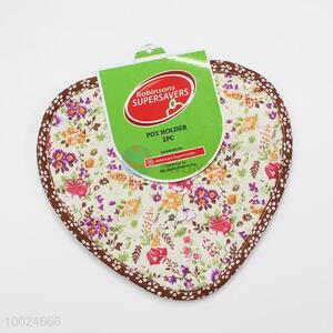 Floral heart shaped cloth mat for cup