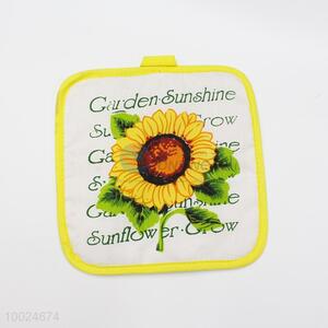 Square thick pot holder  with sunflower pattern