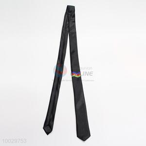 Skinny neck tie for middle school student