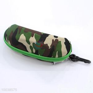 Camouflage eye glasses/sunglasses case with zipper&hook