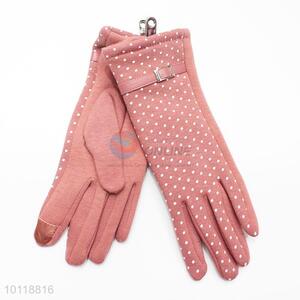 Pink Dots Mirco Velvet Gloves with Simple Decoration