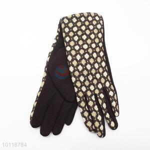 Fashion Brown Flower Pattern Soft Mirco Velvet Gloves