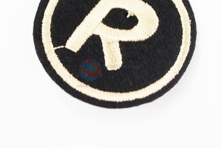 High quality letter R embroidery badge brooch