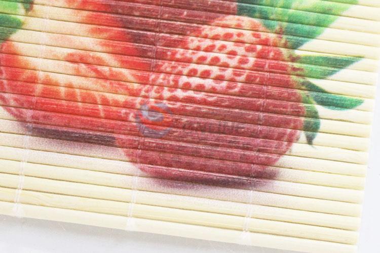 Daily use cheap strawberry placemat
