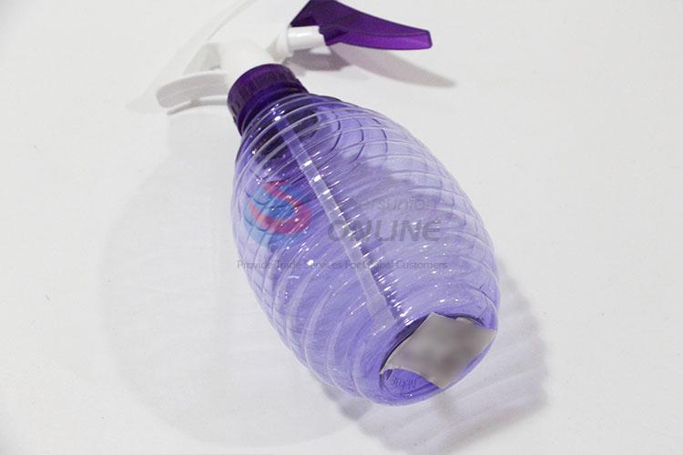 Comfortable transparent spray bottle/watering can