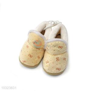 Factory Hot Sell Yellow Warm Baby Shoes for Sale