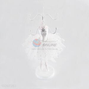 Newest cheap model type resin jewelry display stand,25cm