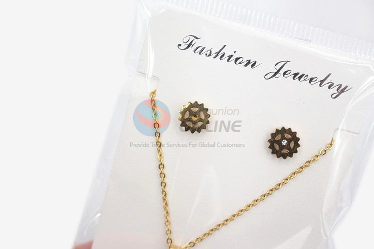 Cheap best selling women stainless steel star necklace&earrings set