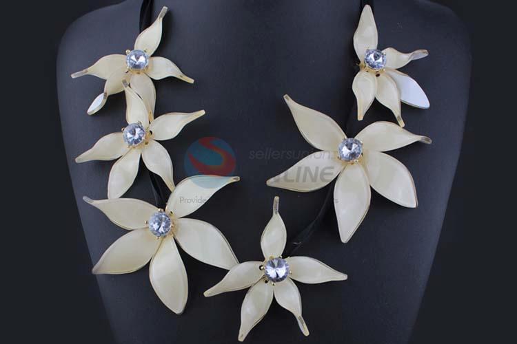 Fashion Flower Necklace Jewelry Accessories Women