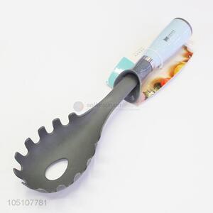 Wholesale Price Silicone Kitchen Utensils Pasta Scoop Cooking Tool Noodles Spoon