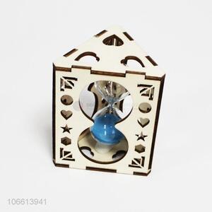 Wholesale delicate gift wooden hourglass home decorations