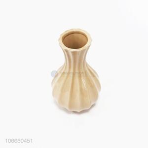 Delicate Design Ceramic Flower Vase