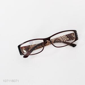 Premium Quality Classic Design Plastic Frame Glasses