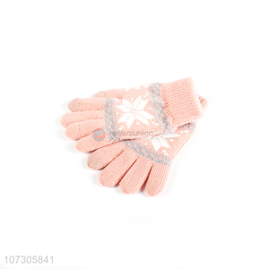 Beautiful design warm thick pink knitted gloves for lady