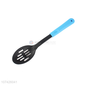 Top quality long handle leakage spoon meal spoon