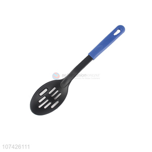 Good quality long handle leakage spoon meal spoon