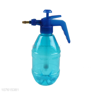 Good quality hand pressure plastic watering can gardening spray bottle