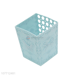 Personalized Design Plastic Storage Basket Stationery Basket Pen Container