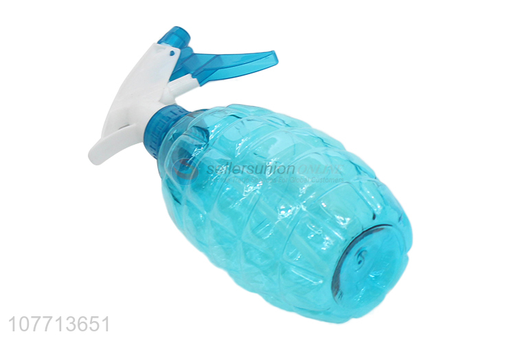 Good Price Plastic Sprinkling Can Garden Watering Can