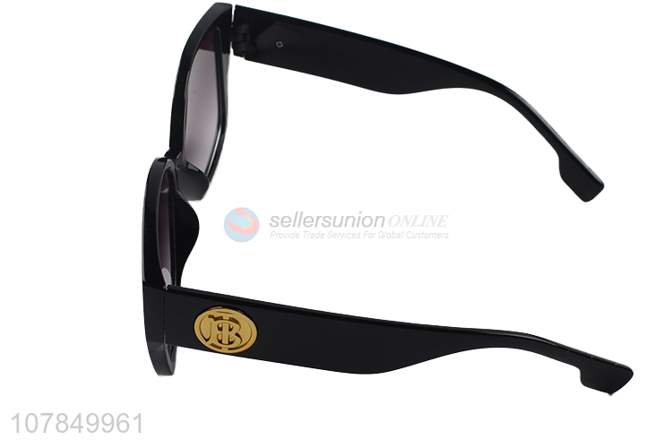 New Arrival Ladies Sunglasses Cheap Black Eyeglasses