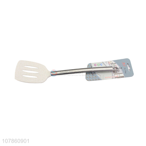 Low price wholesale three-hole shovel household kitchen spatula