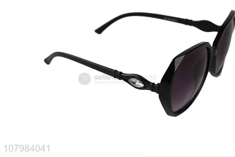 Custom Fashionable Sunglasses Popular Sun Glasses Sunshade Eyeglasses