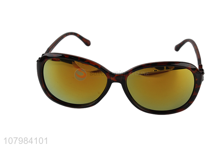 Hot Selling Fashion Sunshade Glasses Adults Sunglasses Best Eyeglasses