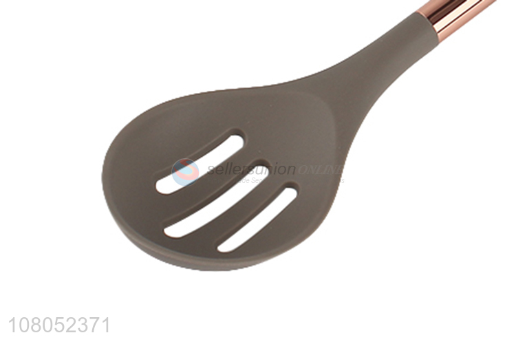 Wholesale cooking tool heat resistant silicone slotted spoon with nylon handle