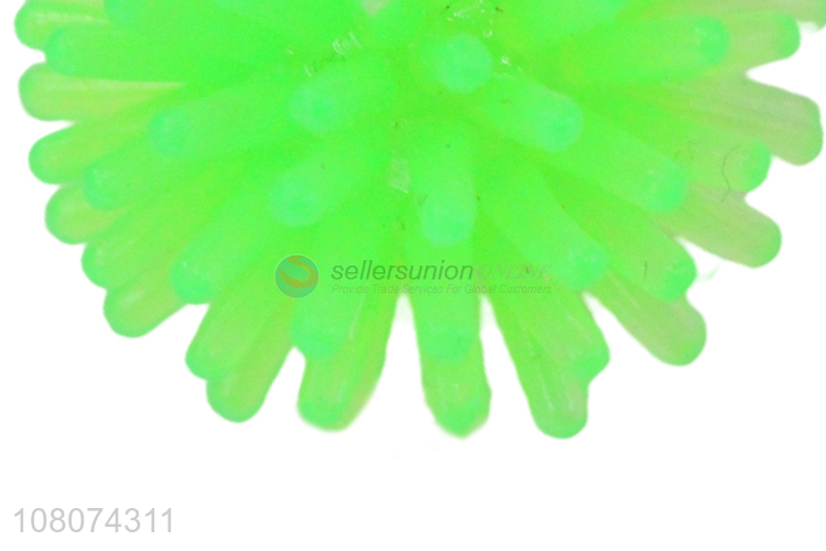 High quality green vent toy ball funny decompression toy ball