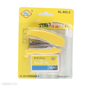 Wholesale desktop stapler 15 sheet capacity 24/6 stapler with staples