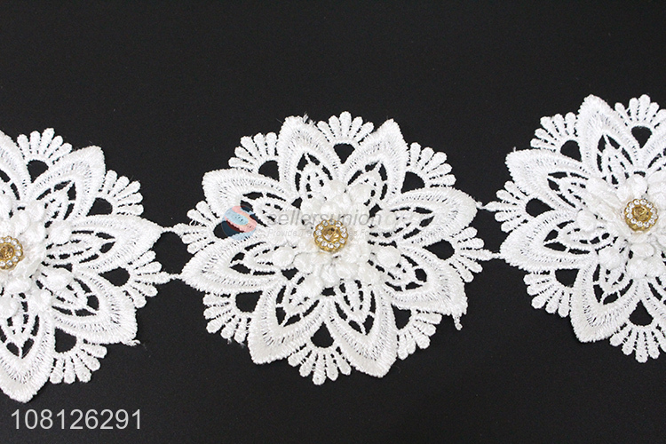 Hot products white flower shape lace trim for dress decoration