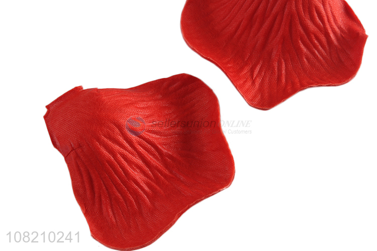 Online wholesale creative rose petal artificial petal