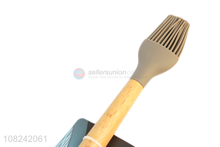 Hot selling bamboo handle silicone BBQ brush for kitchen