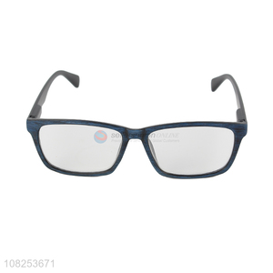 Yiwu market lightweight fashion reading glasses presbyopic glasses