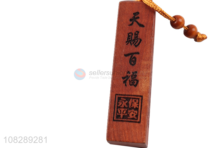 Top products daily use wood carved keychain key ring for sale