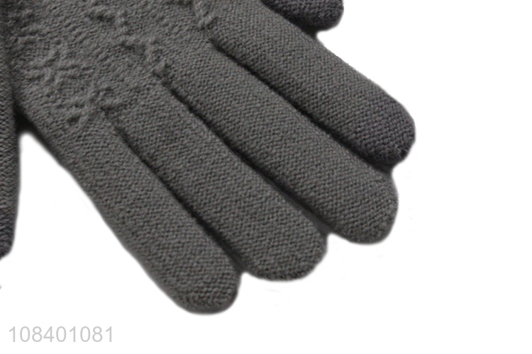 Low price fashion design winter warm gloves for women