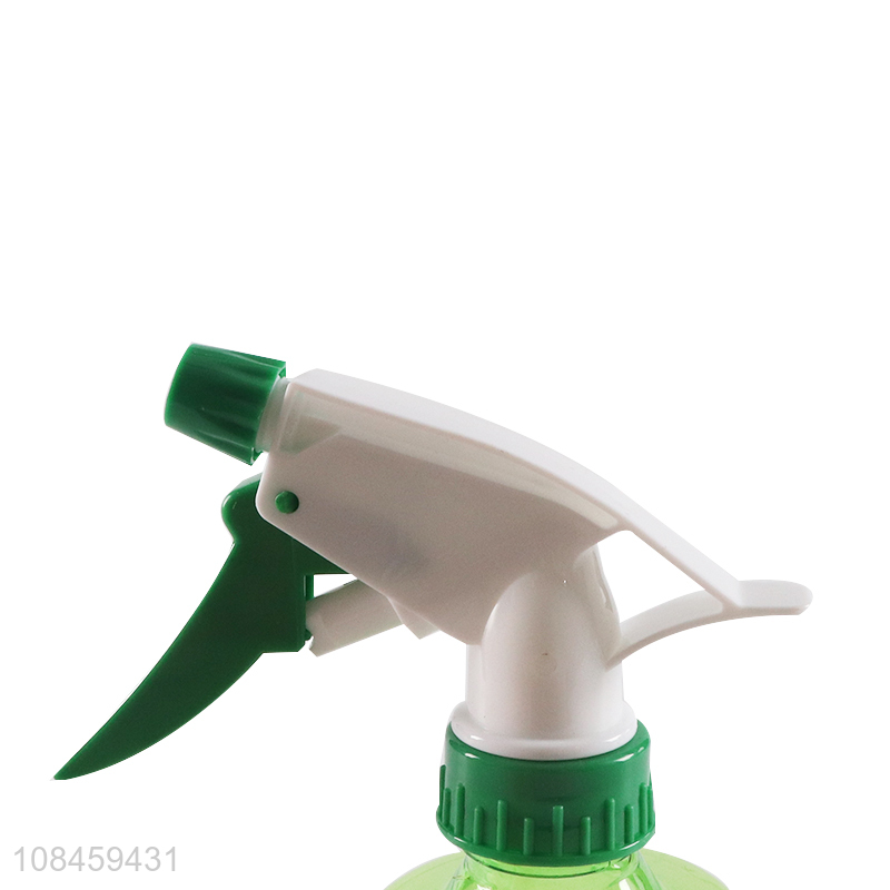 High quality plastic spray bottle alcohol watering can