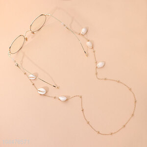 Factory wholesale shell decorative glasses chain for ladies