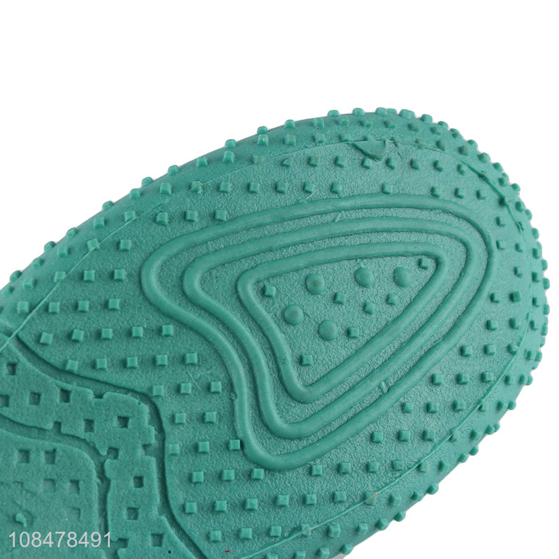 Wholesale price soft light weight outdoor water shoes