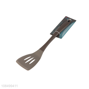 China supplier silicone slotted spatula with plastic handle