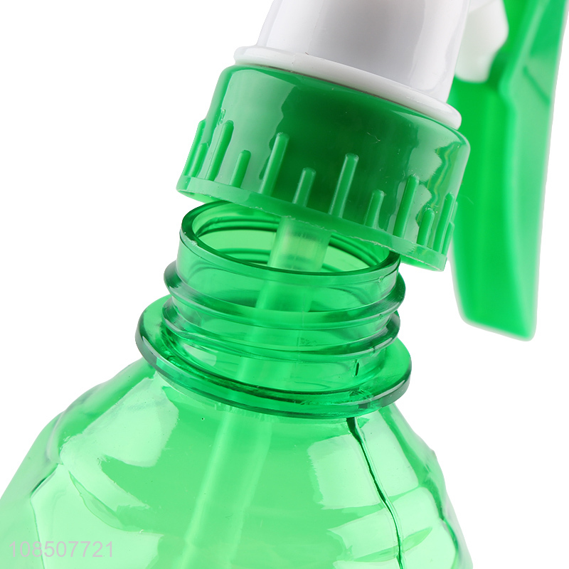 Hot items plastic handheld garden tool spray bottle empty bottle