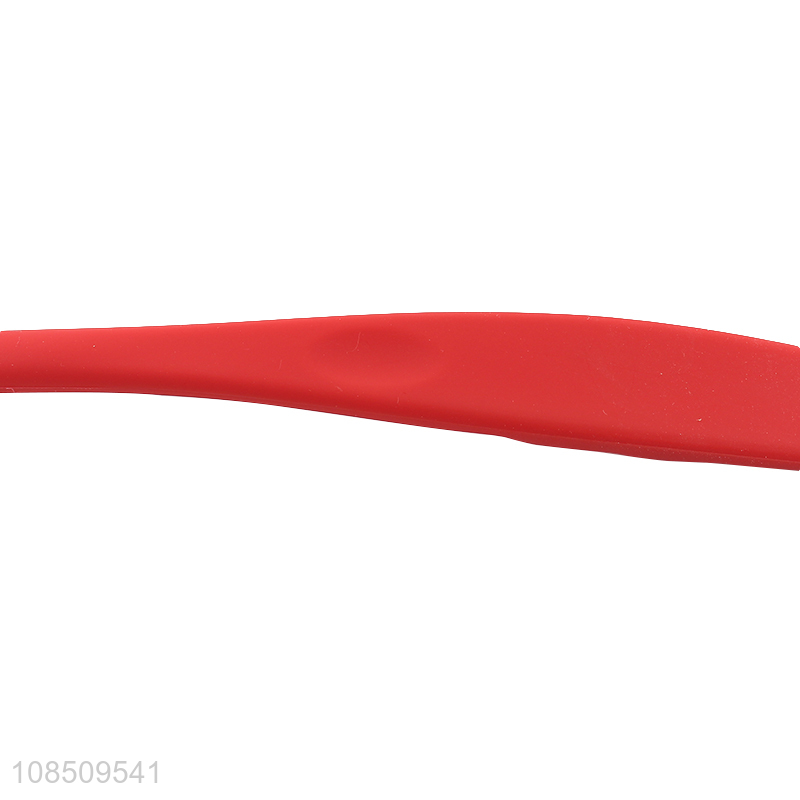 Most popular red silicone dinnerware spoon for daily use