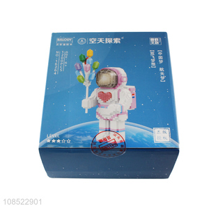 Factory supply led light astronaut buiding blocks set for fans