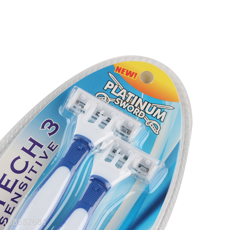 Suitable price 3 blades disposable razors with lubricating strip