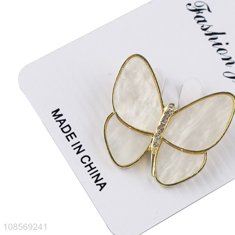 China imports luxury shell butterfly brooch alloy brooch pin