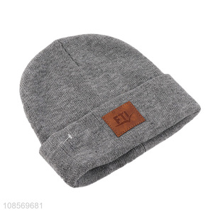 Good selling grey comfortable knitted hat beanies hat