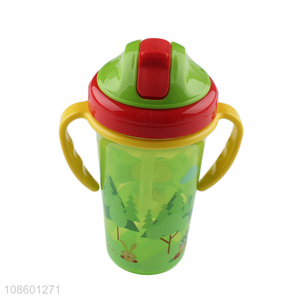Wholesale food grade plastic baby training cup with straw and handles