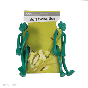 New product 2pcs reusable soft frog shape garden plant twist ties